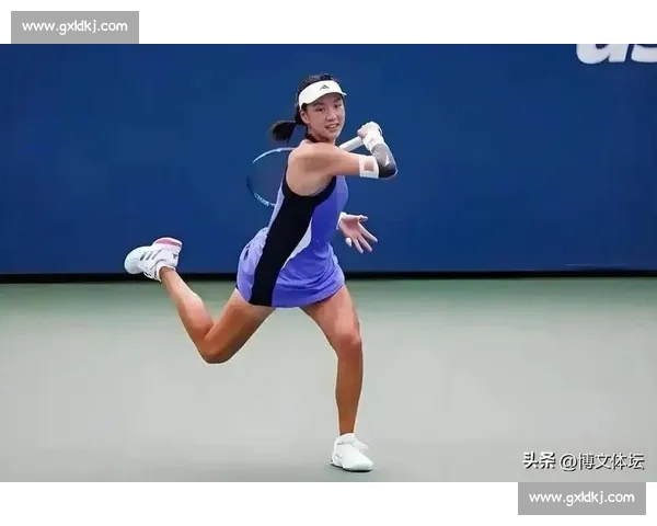 30 岁终圆梦!亚历山德洛娃首入前十,赛季三进 500 赛决赛书写坚韧 30 岁终圆梦!亚历山德洛娃首入前十,赛季三进 500 赛决赛书写坚韧